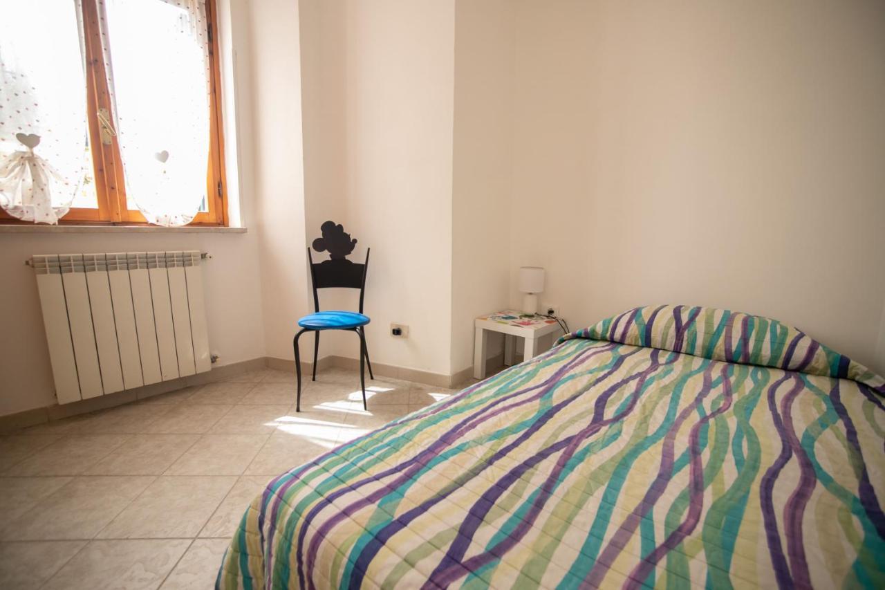 Royal Rooms Terracina Esterno foto